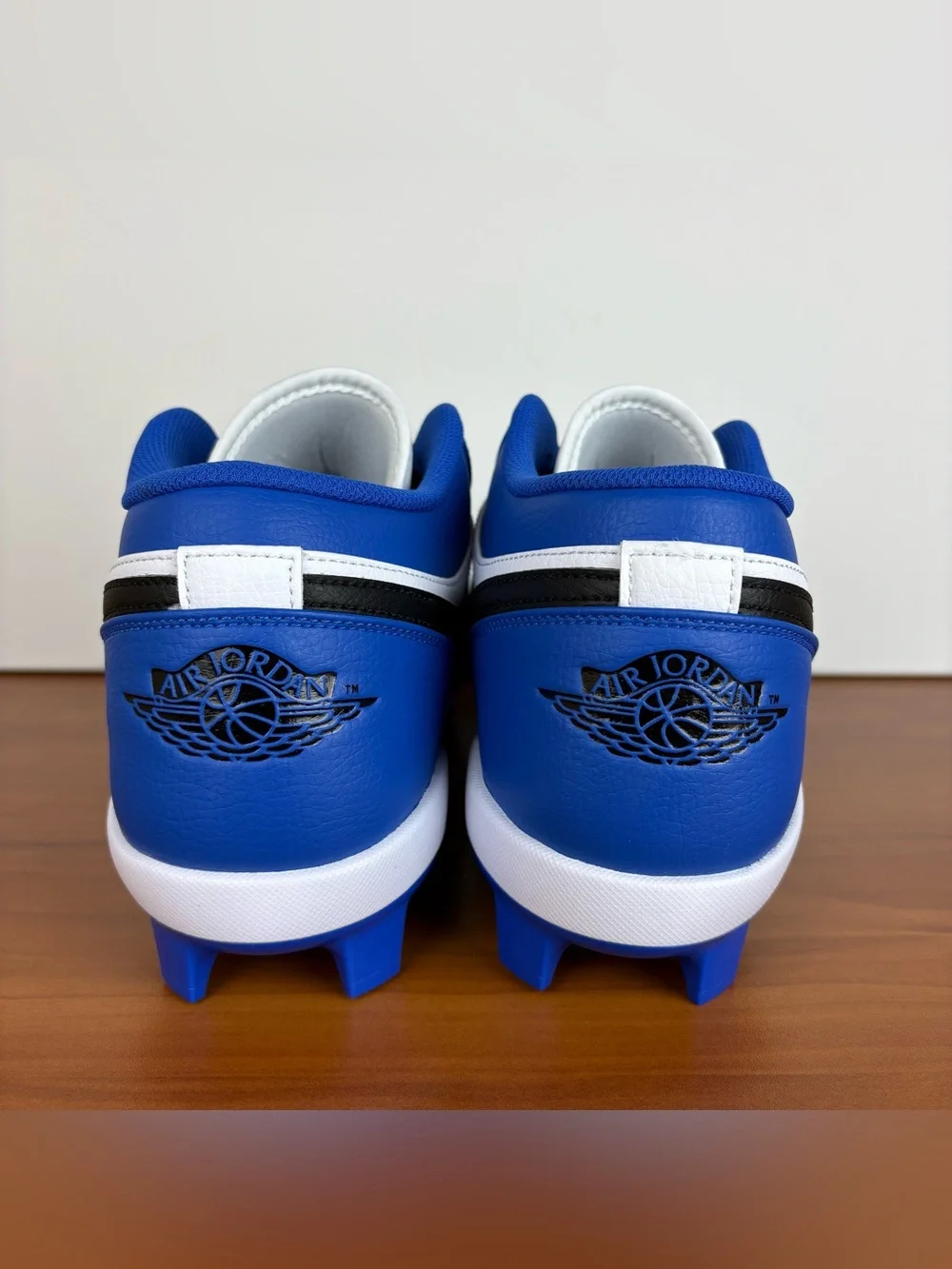 Nike Air Jordan 1 Low Retro MCS Baseball Cleats